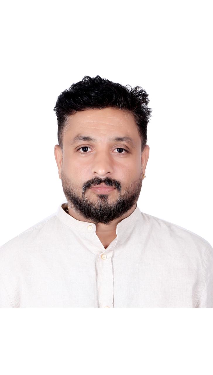 Padmakumar N R